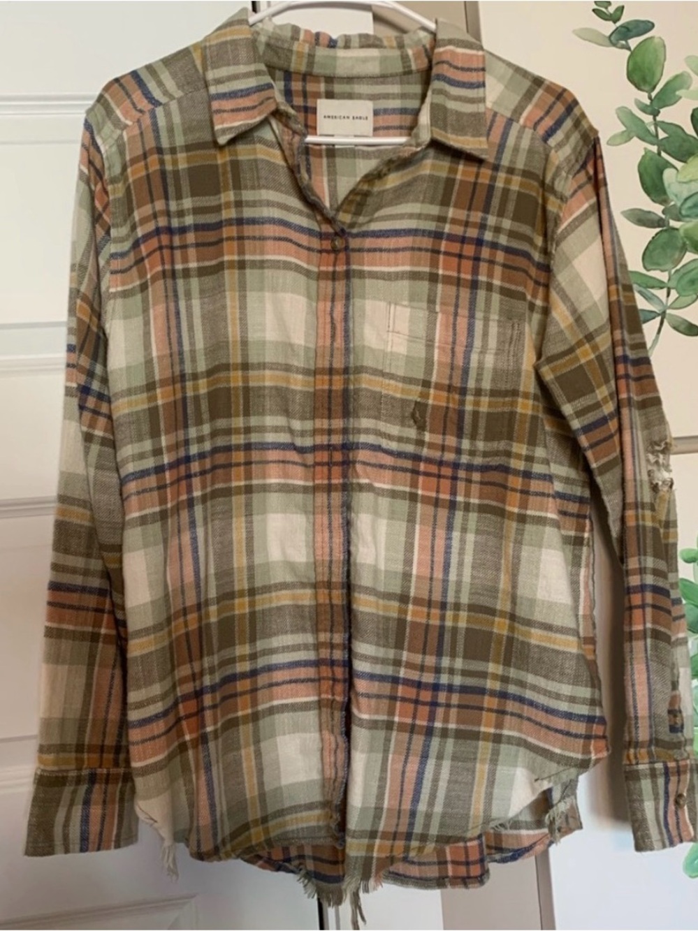 American Eagle Outfitters Pastel Plaid Flannel Button-Up Shirt Size Small - Picture 2 of 3